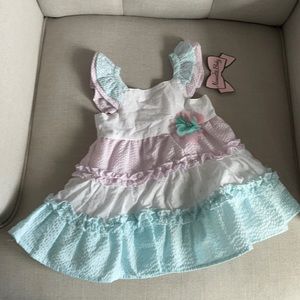 Baby Girl Sleeveless Seersucker Dress, size 3-6 months